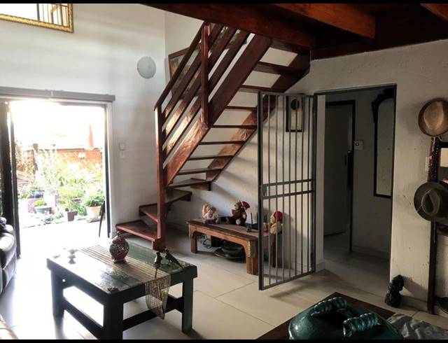 3 BEDROOM TOWNHOUSE FOR SALE IN JANSEN PARK